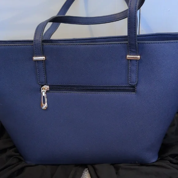 kate spade navy blue tote with gold plaque - Picture 7 of 16